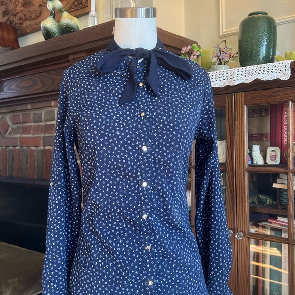 Big Dart Buttonup Size 38/M - Picture 2 of 5